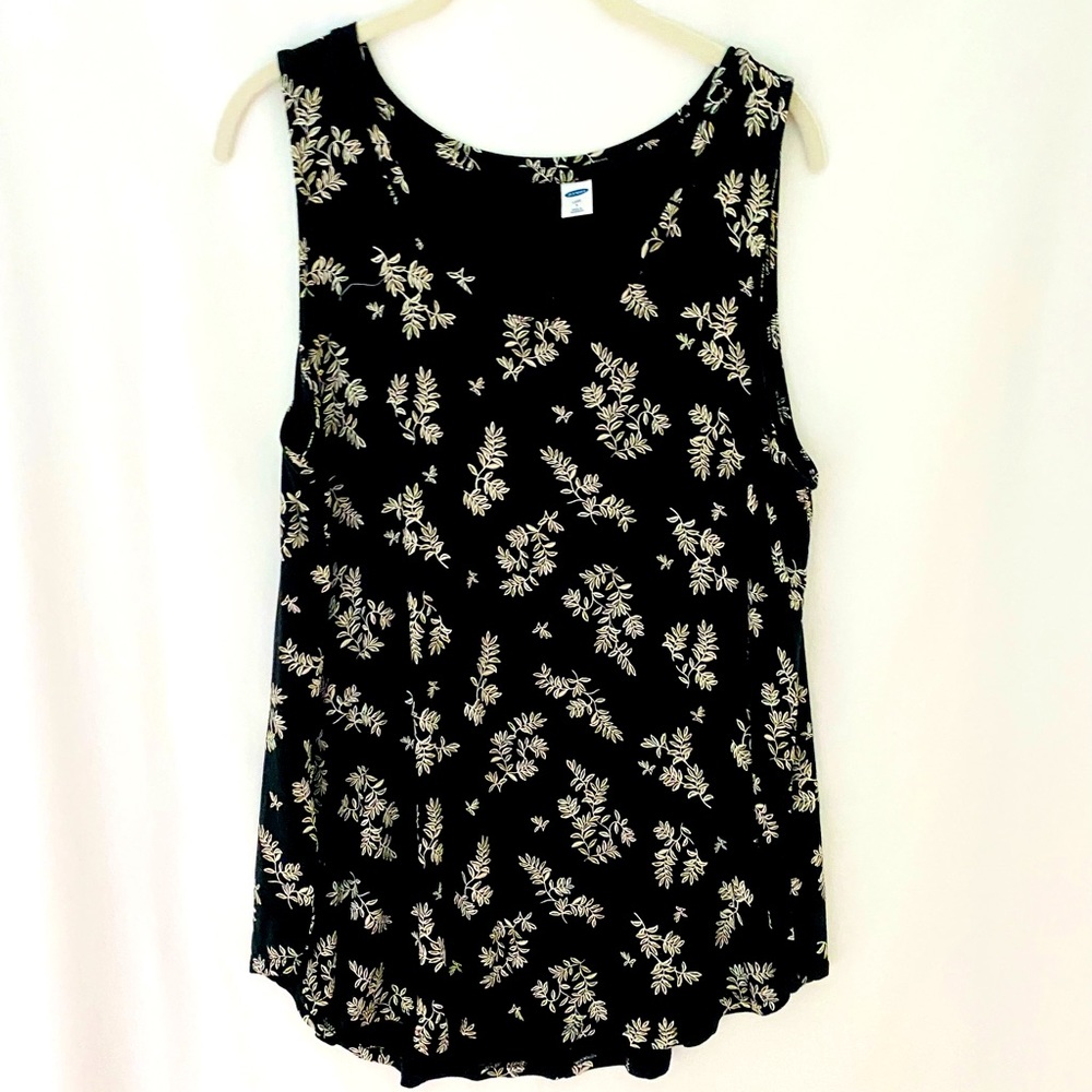 Old Navy tank top/ tunic in size Lagre